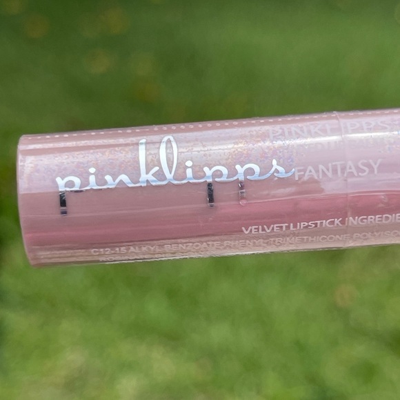 PINKLIPPS Tinted Velvet Lip Balm in “Fantasy” - Picture 9 of 9